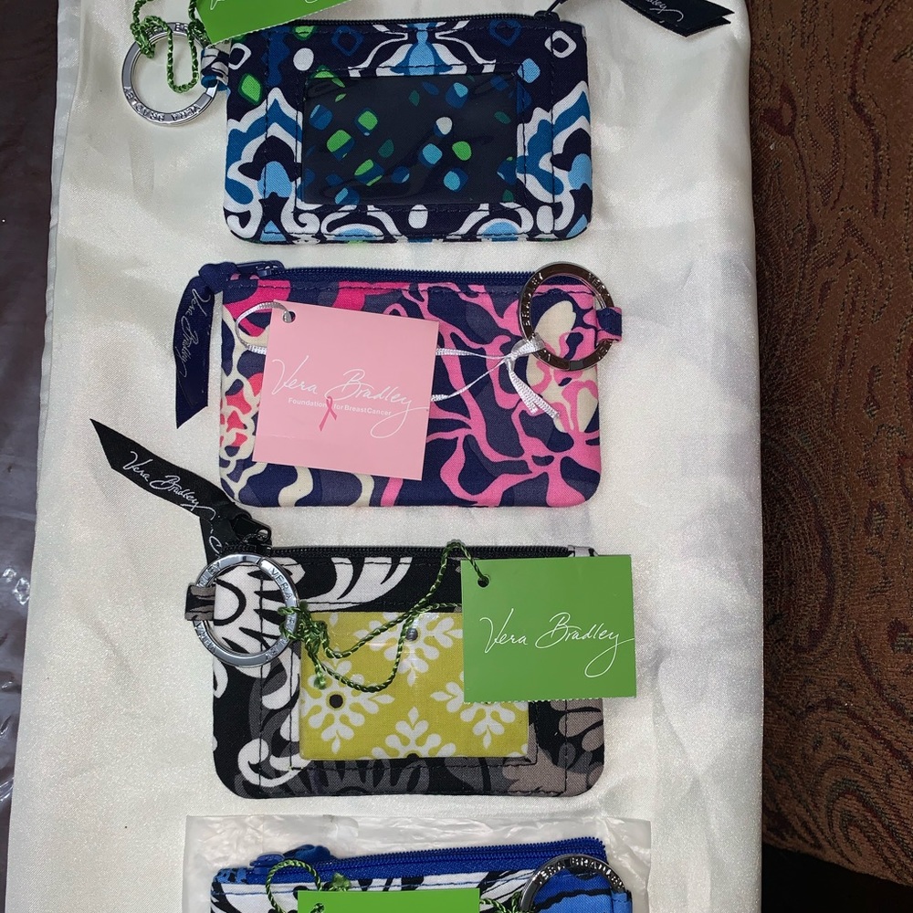 VERA BRADLEY ZIP ID CASE